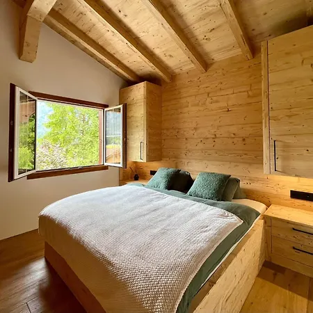 Chalet Spatz Loft With Sauna Kandersteg Oeschinen Lake קנדרסטג
