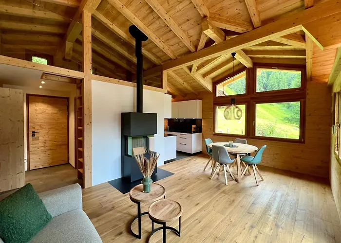 아파트 Chalet Spatz Loft With Sauna Kandersteg Oeschinen Lake
